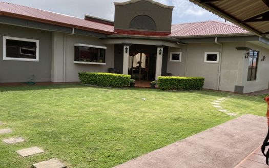 Luxury Villa in Tilaran near Lake Arenal in Costa Rica