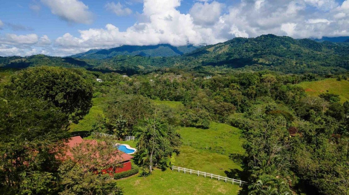 Luxury Mountain View Estate – Nearly 45 Acres in Naranjito
