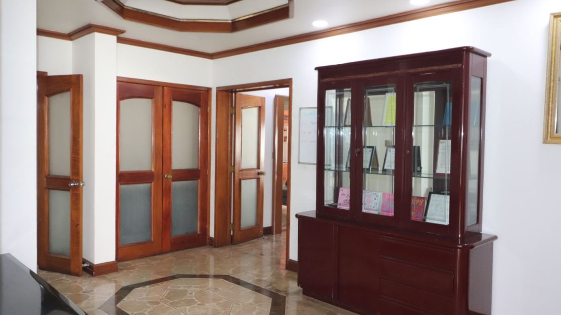 or Business Center