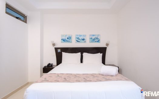 Turnkey 2-Bedroom Condo with Lock-Off