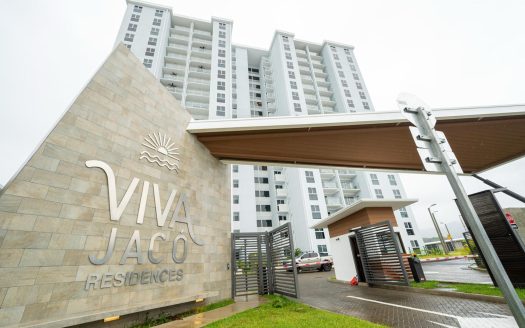 First-Floor Luxury Condo in Viva Jaco – Fully Furnished