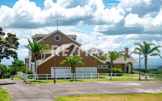 Mansion Morena 8 bedroom Luxury Estate for Sale near Lake Arenal Costa Rica