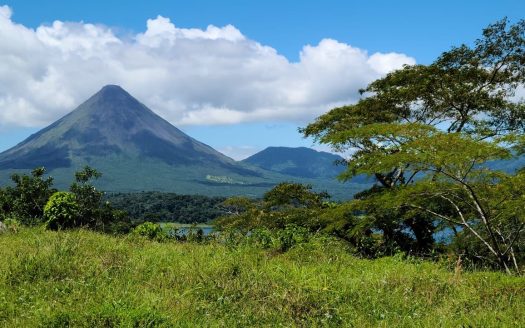 Lake and Volcano view Lot