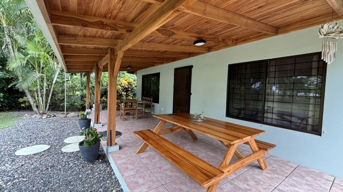 Beachfront Paradise with Pool + Estuary Access in Palo Seco