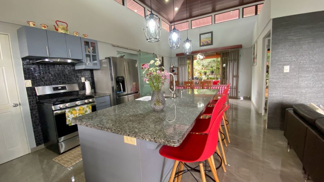 Charming farm for sale in San Rafael