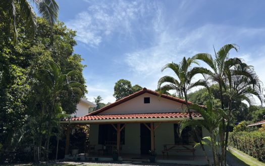 Beachfront Paradise with Pool + Estuary Access in Palo Seco