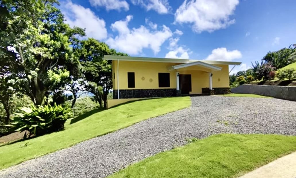 Charming Lakeview Brand New 2 Bedroom Home in Puerto San Luis