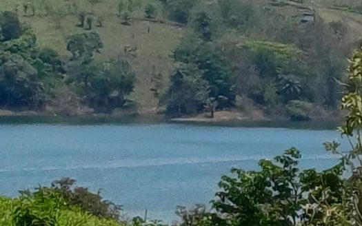 Custom-Built 2 Bedroom Lakeview Home in Tranquil Puerto San Luis, Tronadora