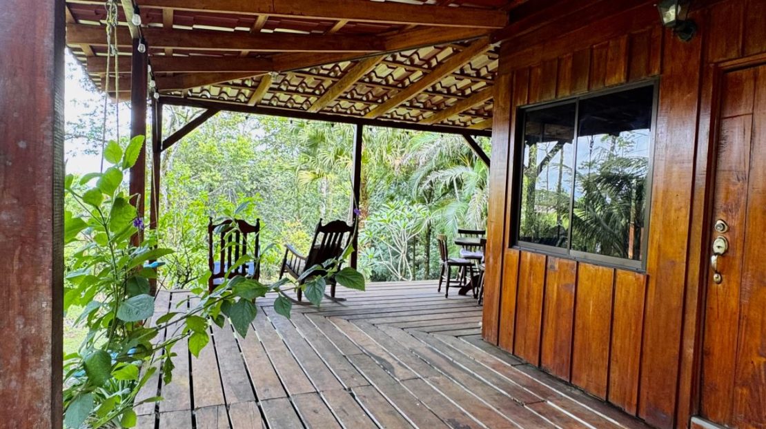 Rustic Cabin in a natural paradise