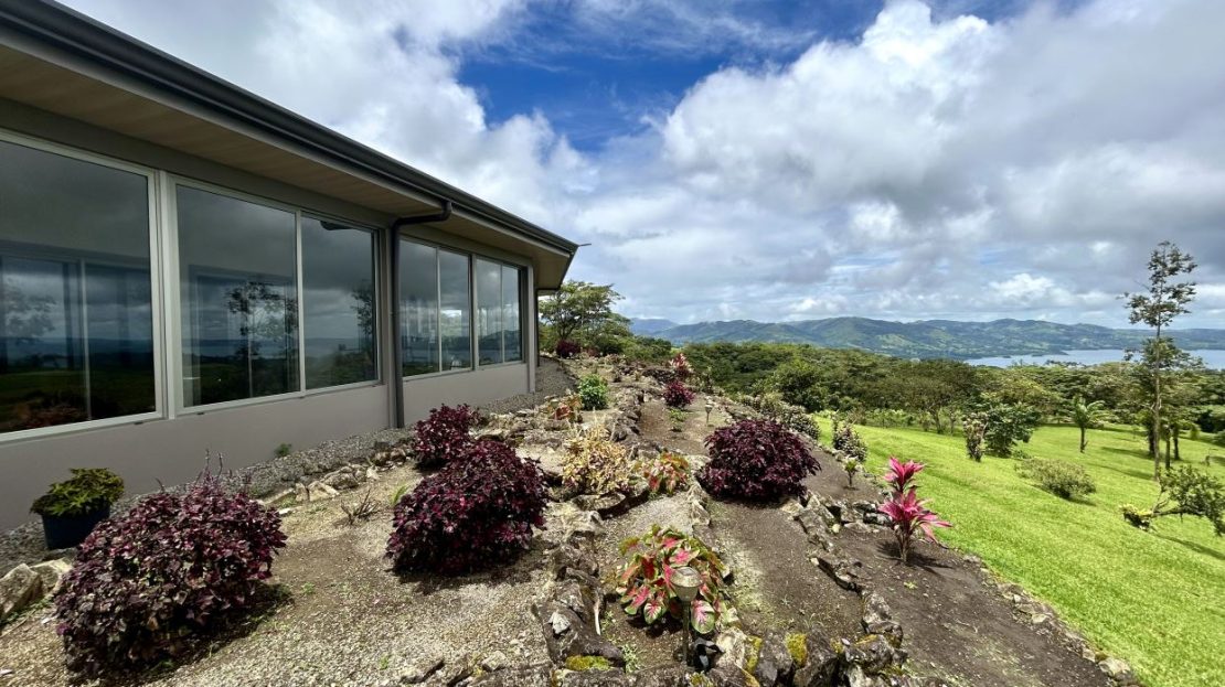 Costa Rica Real Estate