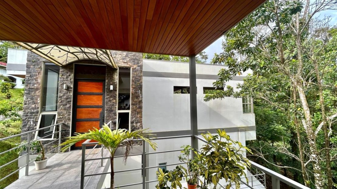 Costa Rica Real Estate