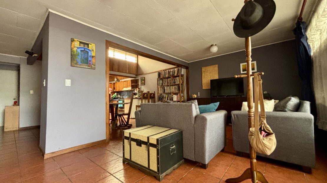 BEAUTIFUL HOUSE FOR SALE IN URBANIZACIÓN MONTE AZUL