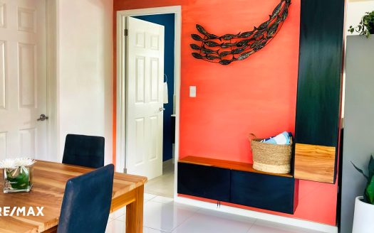 3 Units for sale in main street Playa Pelada