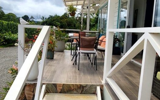 Stunning two bedroom house in Villa Nueva, CASA AMANDA.