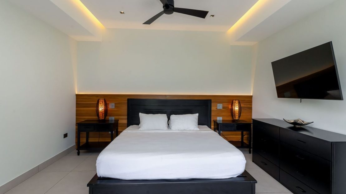 luxury Villa for Sale – Private Gated Community Near Marina Pez Vela