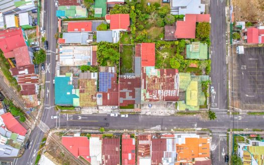 Investment Opportunity in the Heart of Montes de Oca!