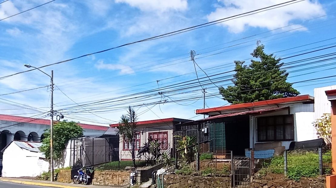 High-Potential Investment Property in Corazón de Jesús