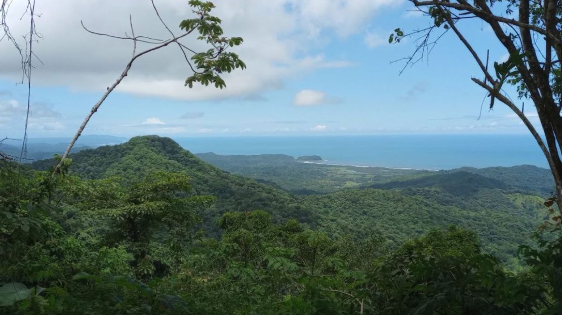 302 ha Ocean-View Development Property Near San Miguel & Bejuco Beaches