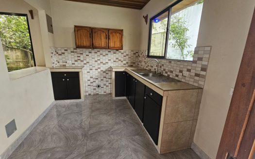 Cozy 2b/1b Home in the Cool Hills of Barrio Jesús, Atenas