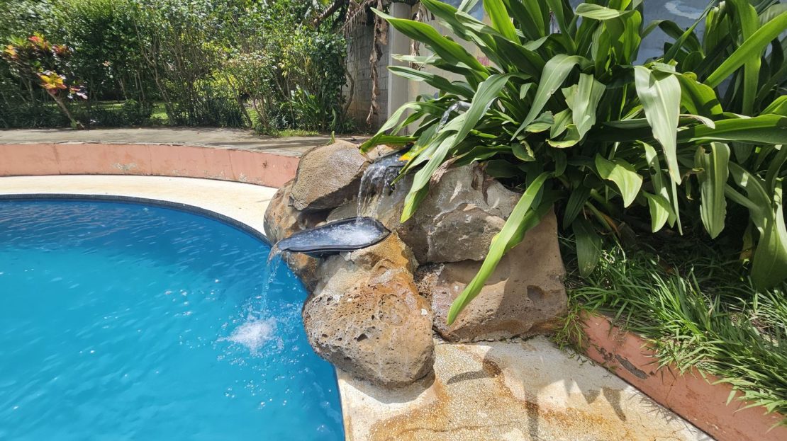 Finca Liliana: 9 lush hectares - family compound