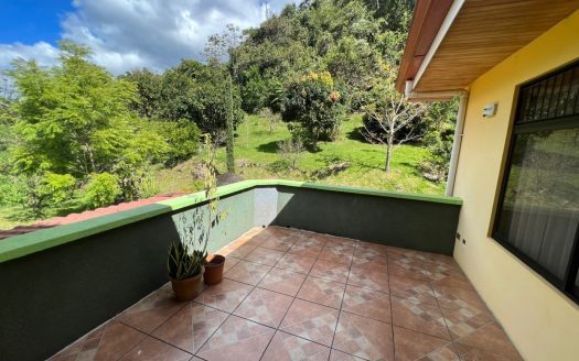 House, San Jose, Acosta, Palmichal