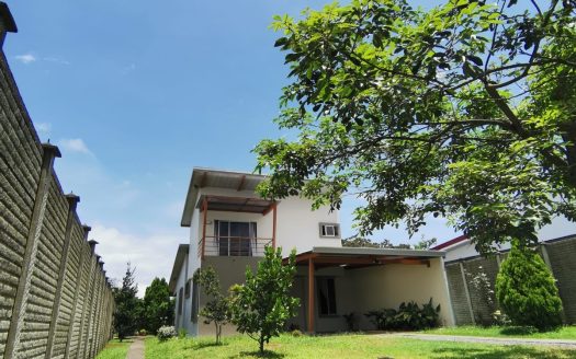 House for Sale, San Juan, Sarchí