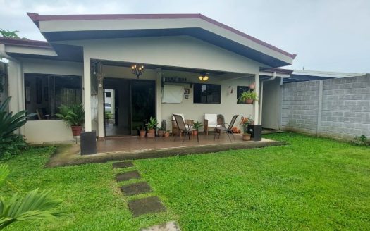 House for rent, pet friendly Grecia