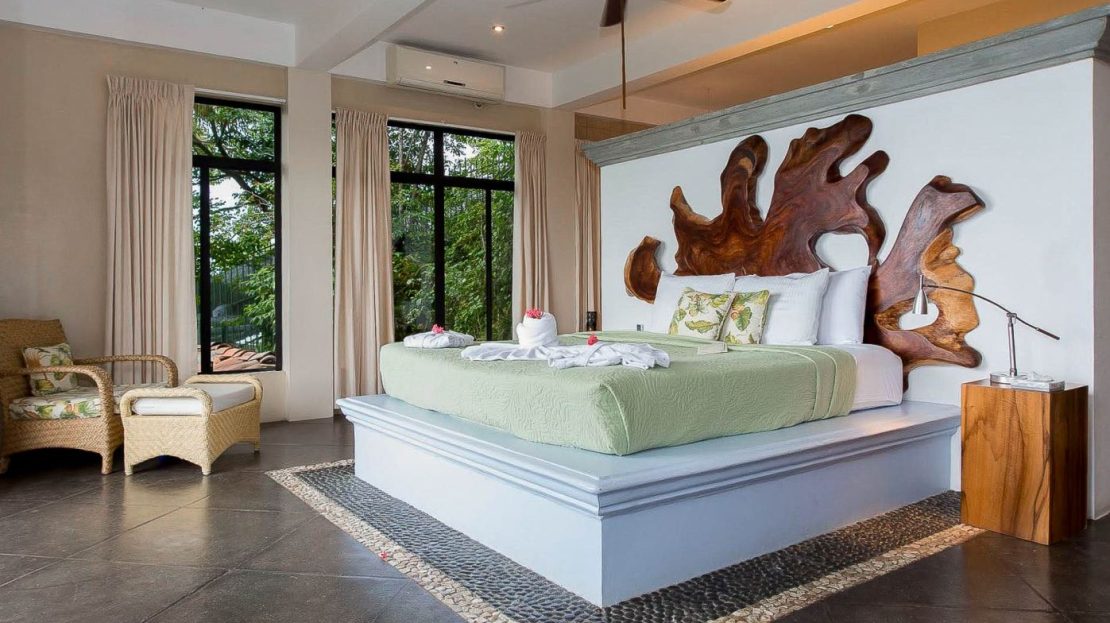 Casa Samba - Tropical Balinese Style Rental Home