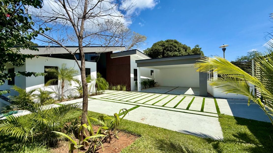 Costa Rica Real Estate