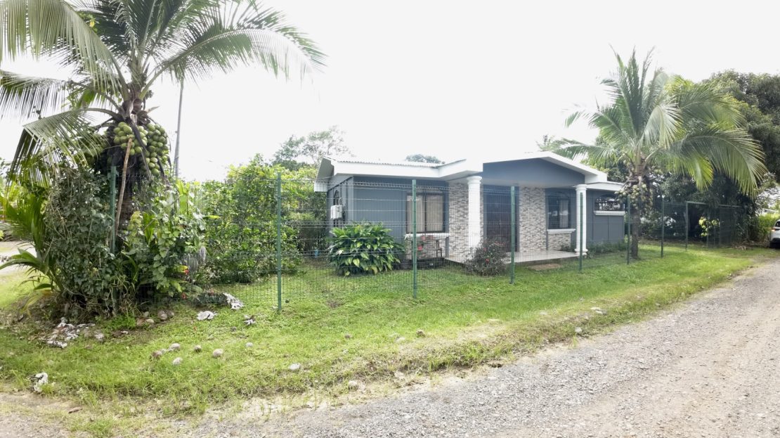 Two bedrooms house for sale  $53