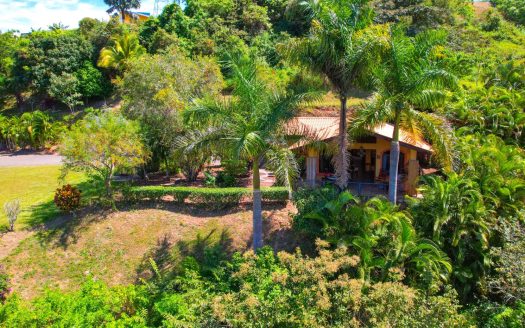 Casa de Hermanas 2 guest home property with the ideal spot for a larger home