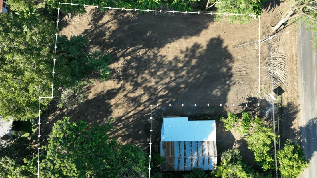 990 m² Lot for Sale in Santa Rita