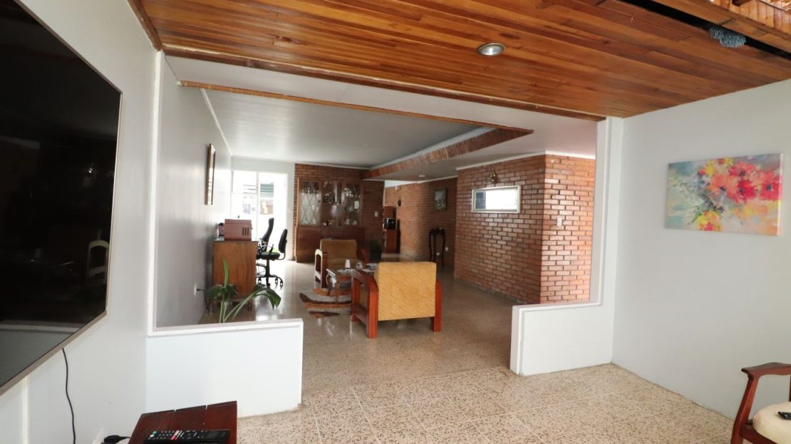 HOUSE FOR SALE TROPICANA SUR – ALAJUELA