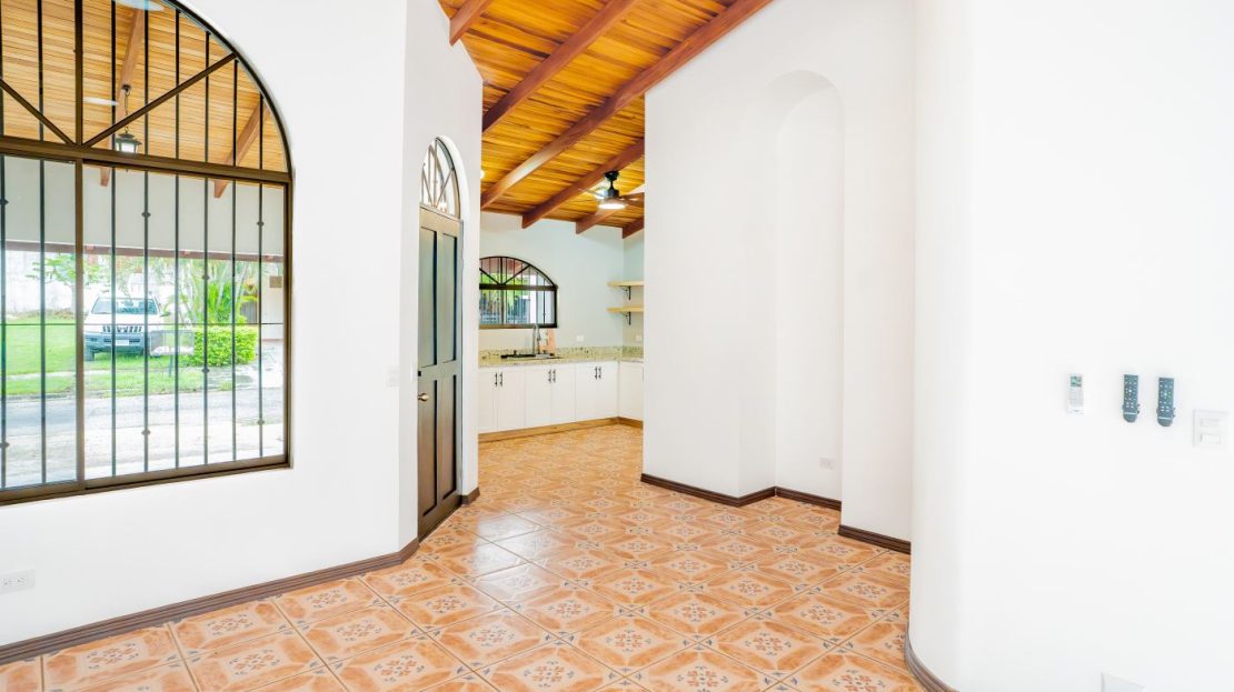 House for Sale – Residencial Camino Luna