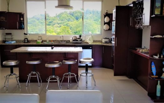 Punta Leona, Villa Leona 6 bedroom villa with great views and pool