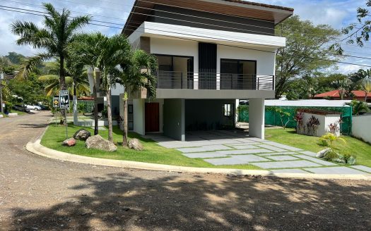 Garabito Central Pacific Costa Rica>Hermosa Beach For Sale 75795 | RE/MAX Costa Rica Real Estate