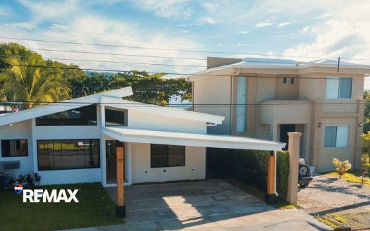 Stunning 3 Bedroom Home for Sale in Condominio Playa Hermosa – Private Pool & Modern Design