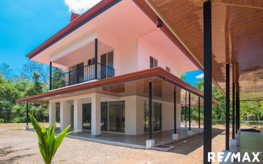 Garabito Central Pacific Costa Rica>Hermosa Beach>Quebrada Amarilla For Sale 78034 | RE/MAX Costa Rica Real Estate