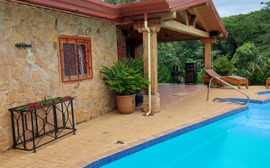 Secluded Mountain View Home