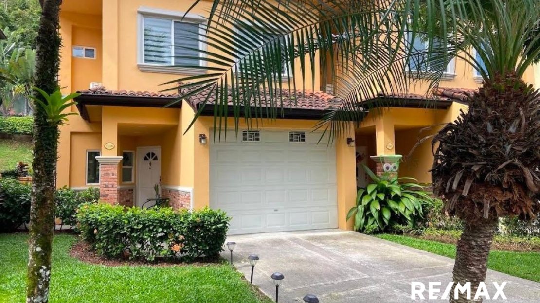 Garabito Central Pacific Costa Rica>Herradura For Sale 89177 | RE/MAX Costa Rica Real Estate