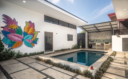 Garabito Central Pacific Costa Rica>Herradura For Sale 93400 | RE/MAX Costa Rica Real Estate