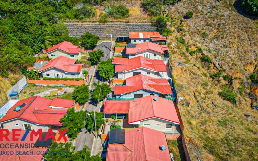 3 Bedroom Modern House for Sale in Jaco Beach | Brand New