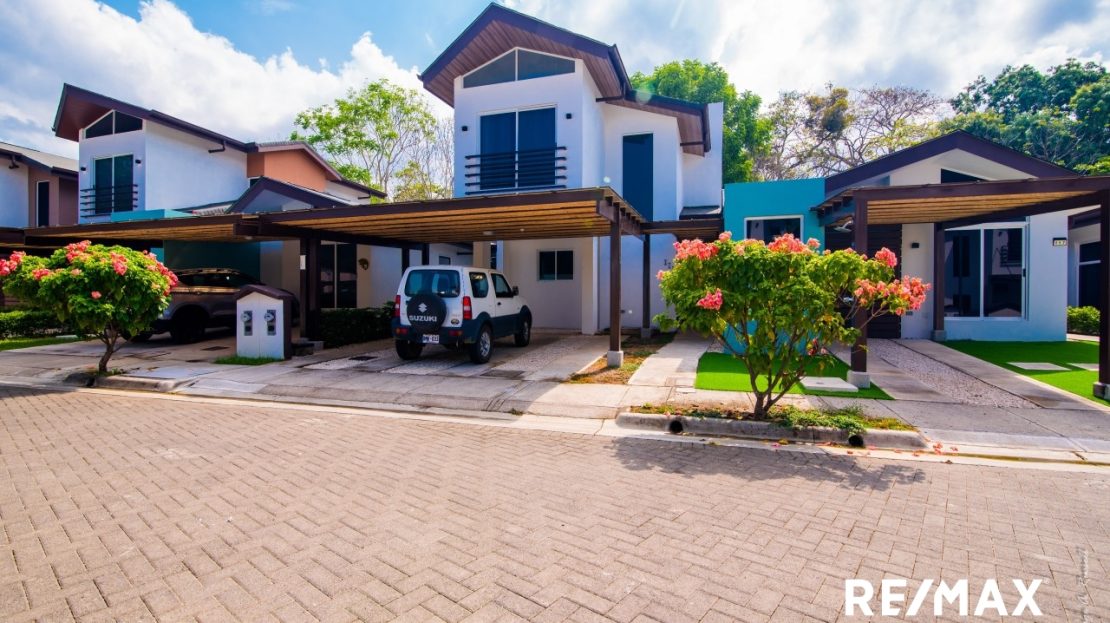 Garabito Central Pacific Costa Rica>Jaco For Sale 79007 | RE/MAX Costa Rica Real Estate