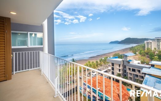 Pacific Point 10th-Floor Oceanview Condo with Lock-Off