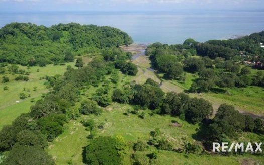 Garabito Central Pacific Costa Rica>Quebrada Ganado>Agujas For Sale 41980 | RE/MAX Costa Rica Real Estate