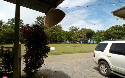 Beachside Cabins and Bar Oasis