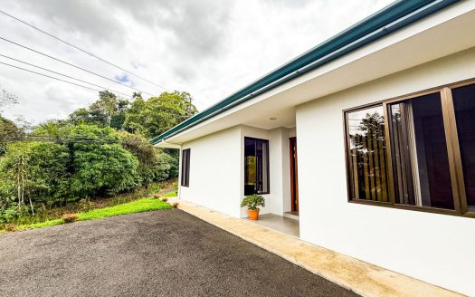 Brand-New Home for Sale – Puriscal, San José