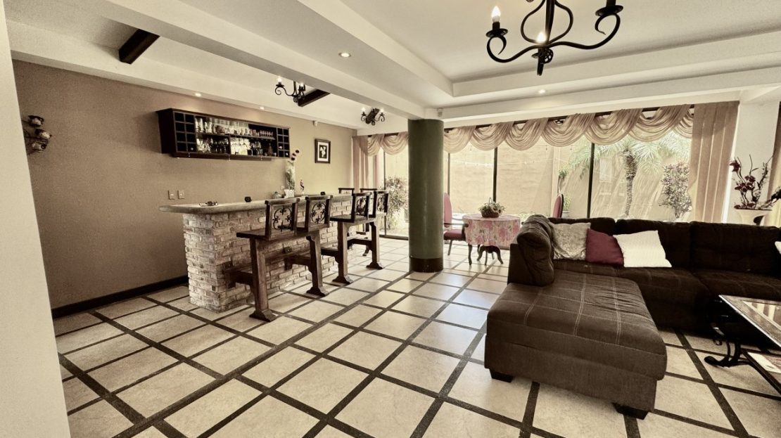 House for sale in San Joaquin de Flores