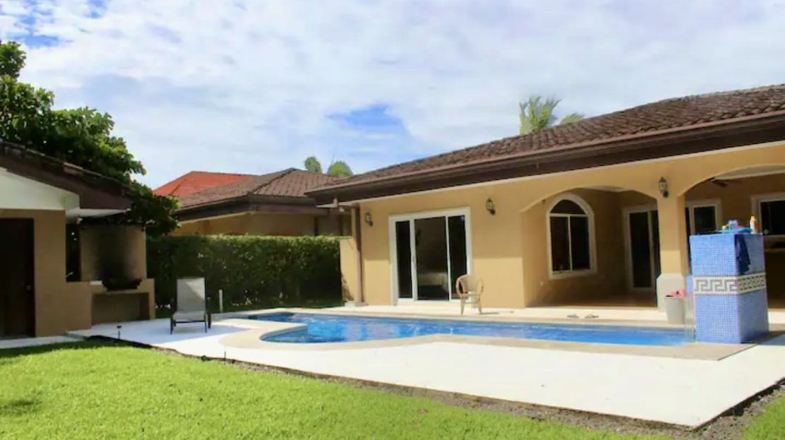 House for sale at Bejuco beach