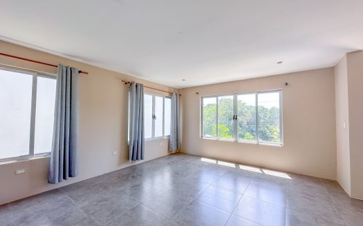 PRICE REDUCED- FOR SALE-House with dream view in Rodeo de Ciudad Colon, an investment opportunity.